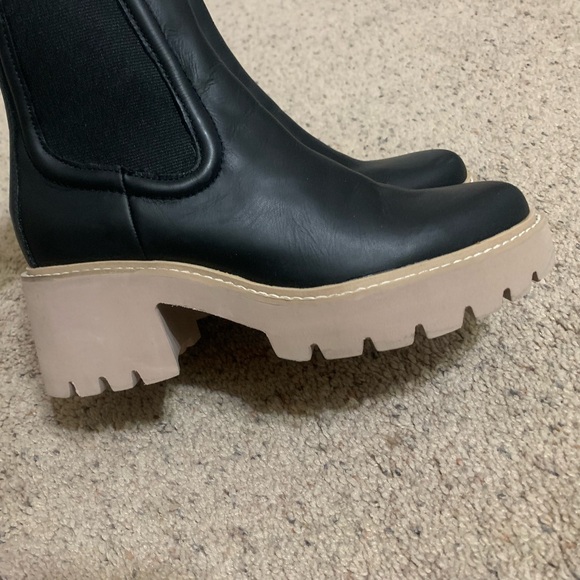 Dolce Vita Hawk H2O black booties size 6 - Picture 5 of 6